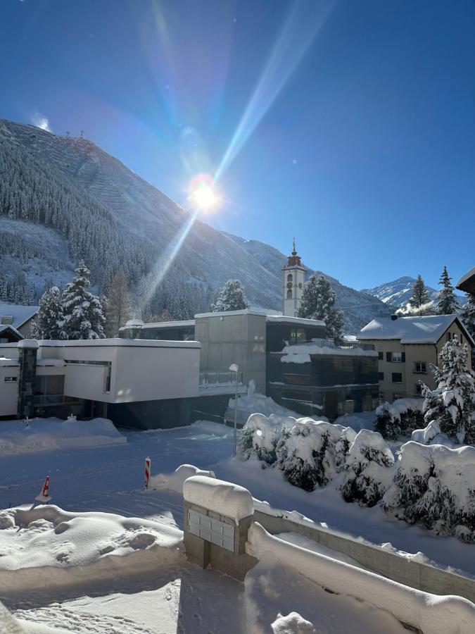 Mondholz Ferienwohnung Andermatt Exterior photo